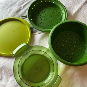 Tupperware Lime and Forest Green Steamer Set